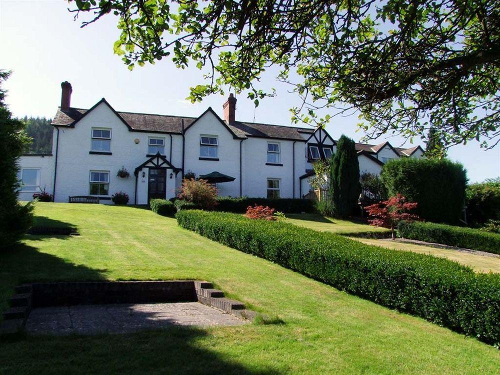 Tyn Y Wern Guest Accommodation Llangollen Exterior foto